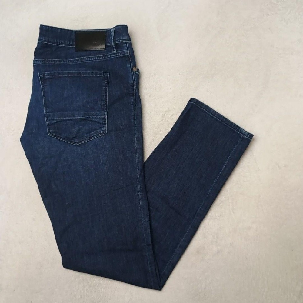 Hugo Boss Jeans Mens 36x32 Blue Charleston Slim Straight Stretch Denim 5 Pocket
